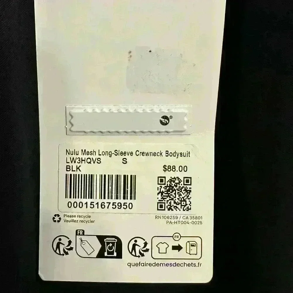 Lululemon Body Suit. Size 2 - Picture 3 of 4